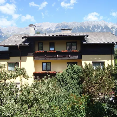 Friedl Pensjonat 3*