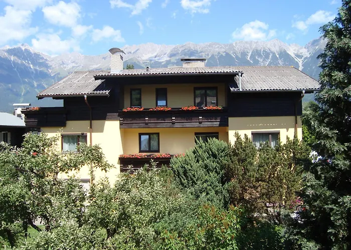 Friedl بيت ضيافة 3*