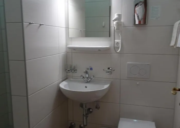 Friedl 3* إنسبروك